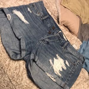 Abercrombie & Fitch Boyfriend Denim Shorts Size 8